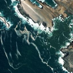 Satellite imagery of Punta El Frío, PE