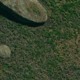 Satellite imagery of Quizua, AO
