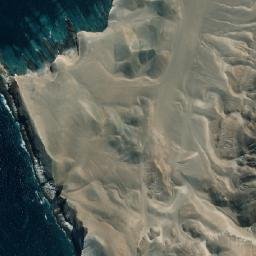 Satellite imagery of Punta El Muelle, PE