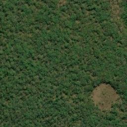 Satellite imagery of Livulo, AO