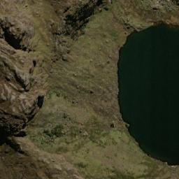 Satellite imagery of Cerro Plumario, PE