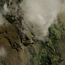 Satellite imagery of Cerro Rayumaganán, PE