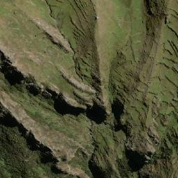 Satellite imagery of Cerro Pinculluyoj, PE