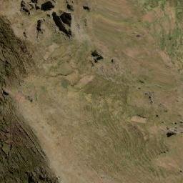 Satellite imagery of Cerro Pinculluyoj, PE