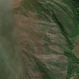 Satellite imagery of Cerro Lucmaragra, PE