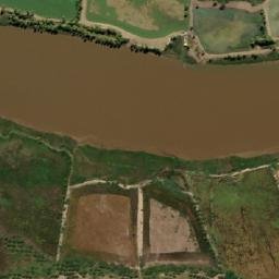 Satellite imagery of Território da Resina, BR