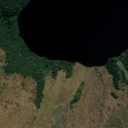 Satellite imagery of Cerro Quishuarmachay, PE