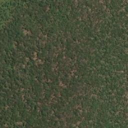 Satellite imagery of Dundo, AO