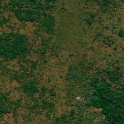 Satellite imagery of Túmbua, AO