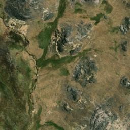 Satellite imagery of Cerros Yanac, PE