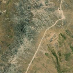Satellite imagery of Cerros Yanac, PE