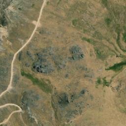 Satellite imagery of Cerros Yanac, PE