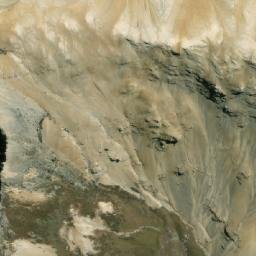 Satellite imagery of Cerro Pararay, PE