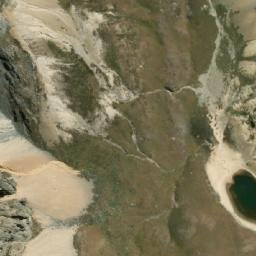 Satellite imagery of Cerro Pararay, PE