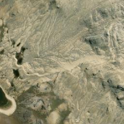 Satellite imagery of Cerro Pararay, PE