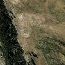 Satellite imagery of Cerro Puyuhuan, PE