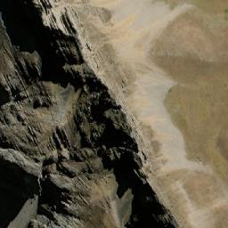 Satellite imagery of Cerro Yanacancha, PE