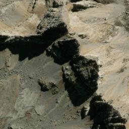 Satellite imagery of Cerro Aruy Puquio, PE