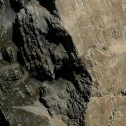 Satellite imagery of Cerro Quenhuay Paccha, PE