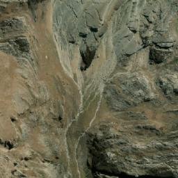 Satellite imagery of Mina Carbón, PE