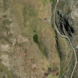 Satellite imagery of Cerro Ayhuari, PE