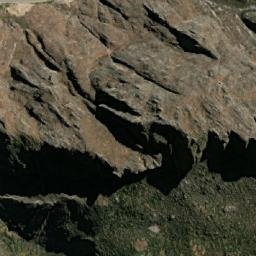 Satellite imagery of Cerro Yarucalla, PE