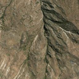 Satellite imagery of Cerro Canaypata, PE