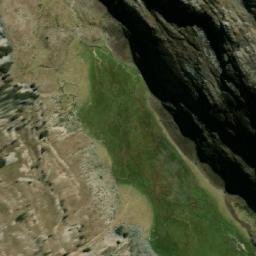 Satellite imagery of Cerro Yanacancal, PE
