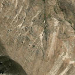 Satellite imagery of Cerro Canaypata, PE