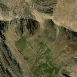 Satellite imagery of Cerro Yanacancal, PE
