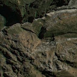 Satellite imagery of Cerro Huincunari, PE