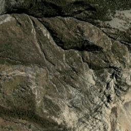 Satellite imagery of Cerro Huincunari, PE