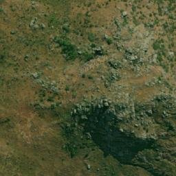 Satellite imagery of Cambório, AO