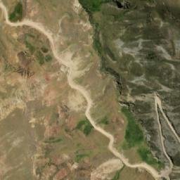 Satellite imagery of Cerro Pacla, PE