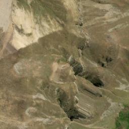 Satellite imagery of Cerro Garbanzopata, PE