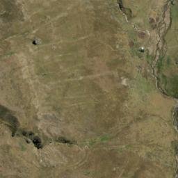 Satellite imagery of Cerro Huayura, PE