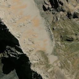 Satellite imagery of Cerro Sacuancocha, PE
