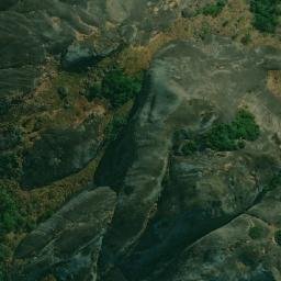 Satellite imagery of Nzungo, AO