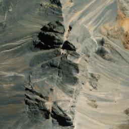 Satellite imagery of Cerro Huamanrripa, PE