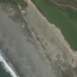 Satellite imagery of Viño Chico, PE