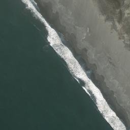 Satellite imagery of Viño Chico, PE