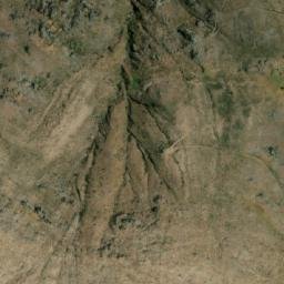 Satellite imagery of Loma San Cristóbal, PE