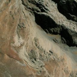 Satellite imagery of Cerro Antañahuin, PE