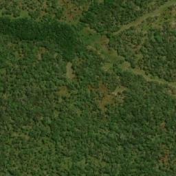 Satellite imagery of Combe, AO