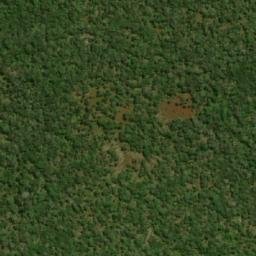 Satellite imagery of Combe, AO