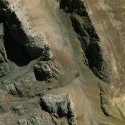 Satellite imagery of Cerro Yuraccallpa, PE