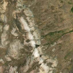 Satellite imagery of Cerro Yuraccallpa, PE