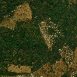 Satellite imagery of Escarpa, AO