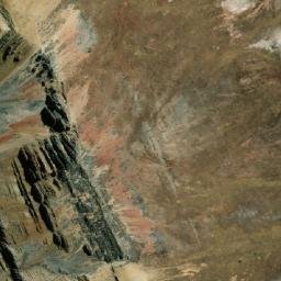 Satellite imagery of Cerro Yuraccallpa, PE