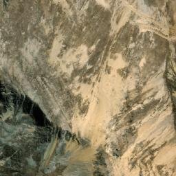 Satellite imagery of Cerro Pacchi, PE